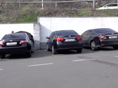 Armenia government service vehicles to be replaced by electric cars