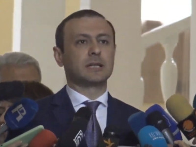 «Սուտ եք ասում». Արմեն Գրիգորյանը՝ լրագրողին