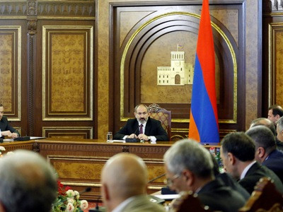 Armenia Military-Industrial Commission holds meeting chaired by PM