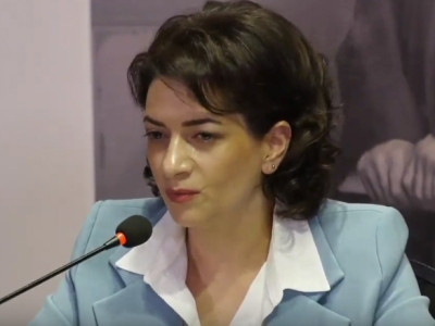 Աշոտը եկել է վերապատրաստման եւ 1 օր անցկացրել է տանը. Աննա Հակոբյան