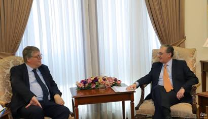 Armenia FM receives Ireland Department of Foreign Affairs, Trade Secretary General