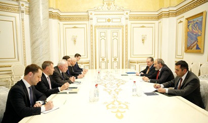 Armenia PM receives OSCE Minsk Group Co-Chairs