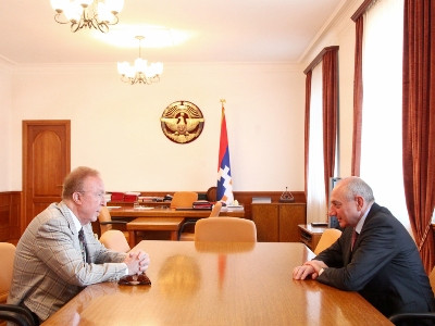 Artsakh President receives US patron Albert Boyajian