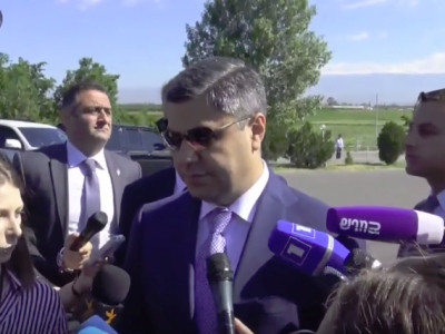 Ես չեմ միջամտել Ալեքսանդր Սարգսյանի՝ երկրից գնալուն. Վանեցյան