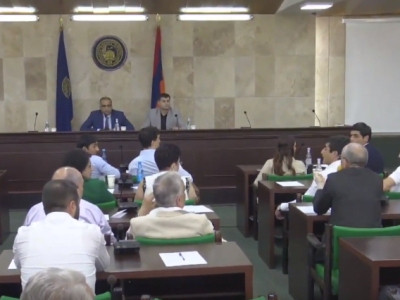 ԱԺ–ում ասացին՝ դու ԵՊՀ նիստն ես տապալել, մենք էլ սա կտապալենք. Արթուր Վաղարշյանը մանրամասներ պատմեց