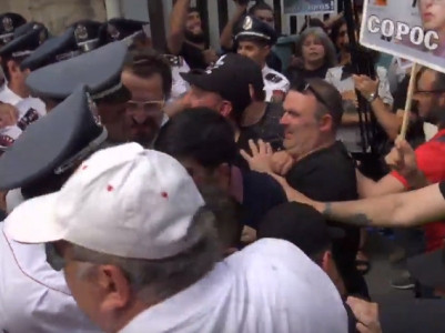 Members of Armenia's VETO movement tried to break through police barrier