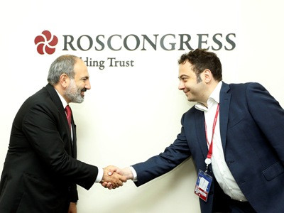 Armenia PM meets Yandex CEO
