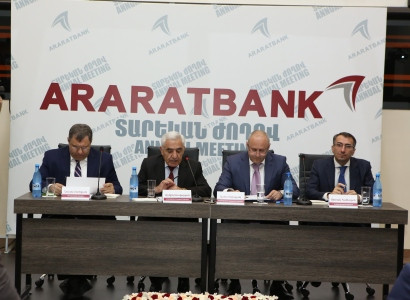 ԲանկՏեխ՝ սովորական բանկի փոխարեն. 2022 թվականին ԱՐԱՐԱՏԲԱՆԿ–ը կներկայանա նոր կերպարով (ֆոտո)