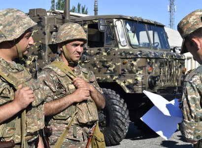Armenia army communication units conducting tactical-professional military exercise