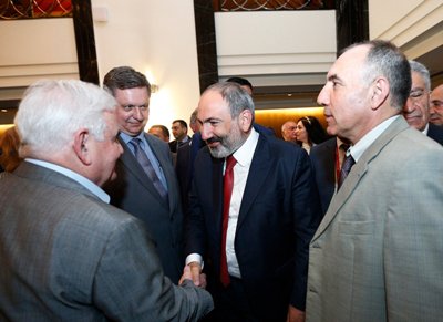 Newspaper: Investors to Armenia switch to “reverse gear”