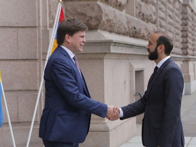 Armenian, Swedish parliamentary speakers discuss reforms in Armenia's judiciary