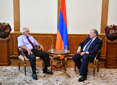 Armenia President meets with state and political figure Paruyr Hayrikyan