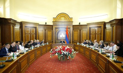 Վարչապետն աղետի գոտում հաշվառման աշխատանքների ընթացքի շուրջ խորհրդակցություն է հրավիրել