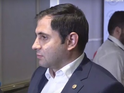 Նիկոլ Փաշինյանն ինքնաբացարկ հայտնեց՝ բացառելու համար սուպեր լիդերությունը․ Պապիկյան
