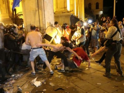 No Armenia nationals among those affected, detained in Tbilisi clashes