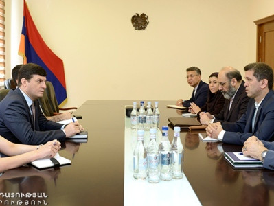 Armenia Deputy Justice Minister receives Iran Chamber of Advocates delegation
