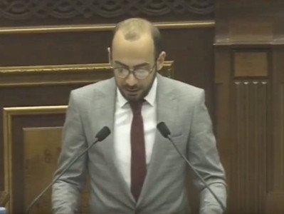«Իմ քայլի» նոր պատգամավորը Փաշինյանի մասին անեկդոտ պատմեց