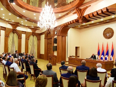 Artsakh President congratulates schoolchildren on results achieved in subject Olympiads