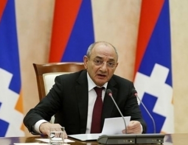 «Փաստ». Արցախում «շարժերը» շարունակվում են. Բակո Սահակյանը ուշագրավ «պարտիա» է սկսում