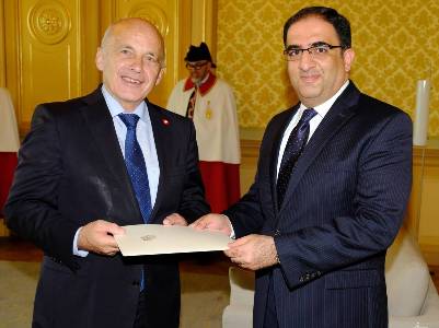 Armenia ambassador hands letter of credence to Switzerland President