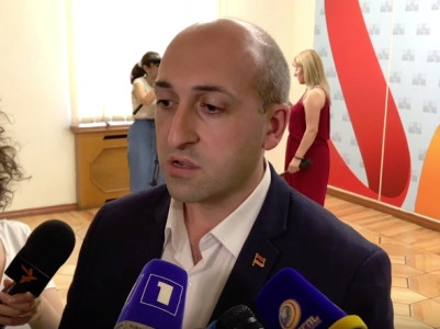 Համայնքապետերը գյուղացիներից 100 դոլար են վերցրել ամեն հա-ի դիմաց, իսկ ներդրողներից կոծկել են ինֆորմացիան.Լոռու մարզպետ