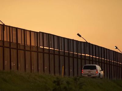 Court prohibits Donald Trump from using $ 2.5 billion to build wall on border