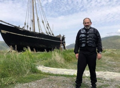 Նիկոլ Փաշինյանը լուսանկարվել է «Կիլիկիա» առագաստանավի ֆոնին (ֆոտո)