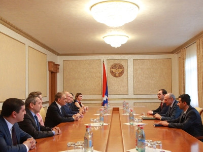 Karabakh President receives participants of 5th International Medical Congress of Armenia