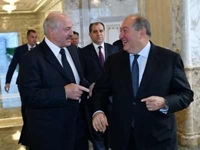 Armenia, Belarus Presidents meet in Minsk