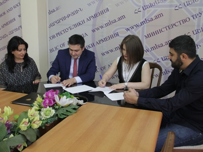 Այսուհետ Աշխատանքի եւ սոցիալական հարցերի նախարարության թափուր աշխատատեղերի մասին կարելի է տեղեկանալ staff.am-ի միջոցով