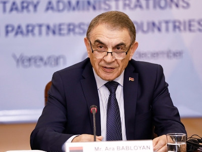 Former parliamentary speaker: I often meet with third Armenia President