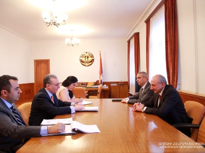 Artsakh president receives Armenia FM