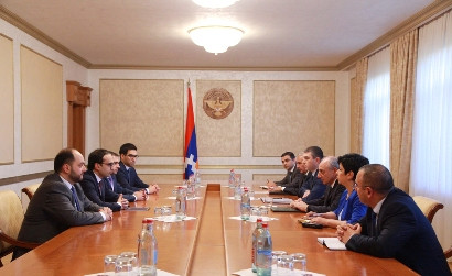 Karabakh President meets with Armenia Deputy PM Tigran Avinyan