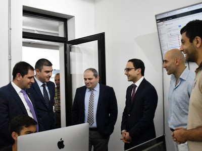 Տիգրան Ավինյանն այցելել է Արցախի «Թումո» ստեղծարար կենտրոն