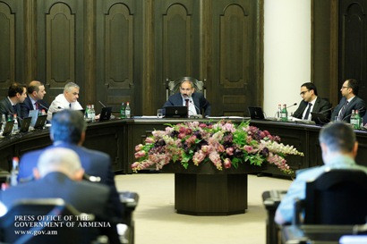 Armenia government holds special session