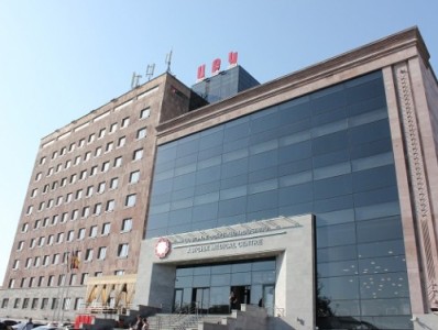 Երեւանում կրակոցից վիրավորված տղամարդուն  վիրահատել են. նա տեղափոխվել է «Աստղիկ» ԲԿ