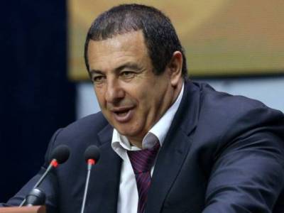 «Հրապարակ». Ուզո՞ւմ ես Ծառուկյանը դառնա Արցախի նախագահ՝ ստորագրիր. Մի խաբեության պատմություն