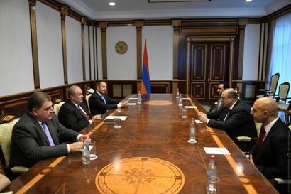 Armenia President receives representatives of Abu Dhabi Future Energy Company