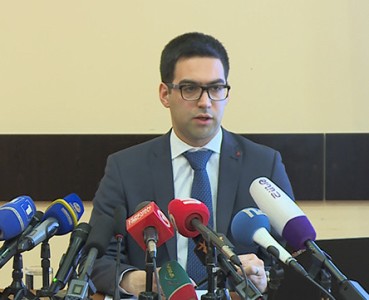 «Հրապարակ». Իշխանությունն ուզում էր ՍԴ-ի հարցն արագ լուծել, բայց տակտիկան փոխել է