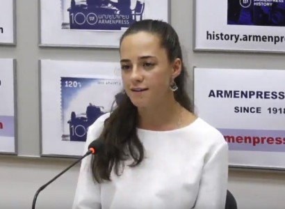 «Պարտադիր չի, որ պաշտոնյան լինի փորով, քաչալ, կոռումպացված». Տաթեւիկ Ռեւազյանը՝ «Սիրուն աղջիկ» արտահայտության մասին