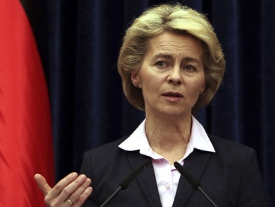 German Defense Minister to resign