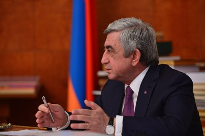 «Ժողովուրդ». 7 օր Բադեն-Բադենում մնալուց հետո Սերժ Սարգսյանը մեկնել է Հունաստան