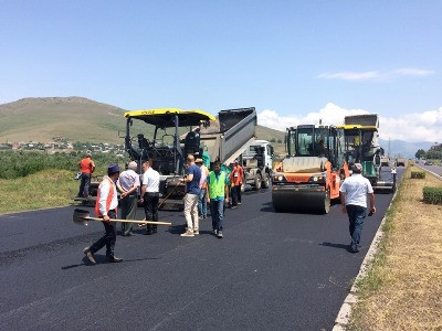 Մեկնարկել են Երեւան-Սեւան-Իջեւան- Ադրբեջանի սահման ճանապարհի առանձին հատվածների նորոգման աշխատանքները