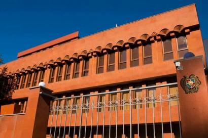 Armenia National Security Council Secretary to meet with Karabakh's military-political leadership