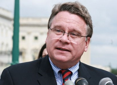 US congressman wants to find out whether Pentagon used ticks as biological weapon