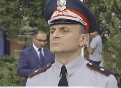 Armenia Police Chief, victims' families pay tribute to police officers killed at Patrol Sentry Service Regiment