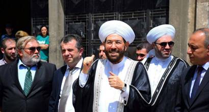 Syrian Grand Mufti visits Armenian humanitarian mission's headquarters in Aleppo