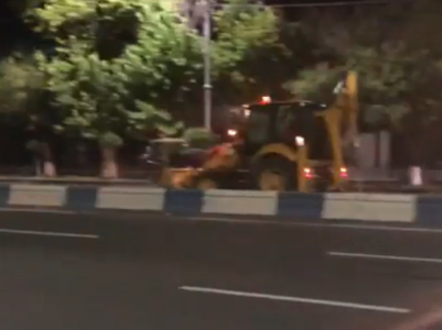 Քաղաքապետարանի պահանջով անորակ ճաքալցումը փոխարինվել է նոր ասֆալտով