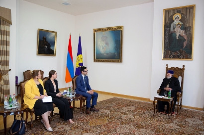 Գարեգին Բ-ն ու Ռուստամ Բադասյանը քննարկել են ընտանեկան բռնության  վերաբերյալ Եվրոպայի խորհրդի կոնվենցիան