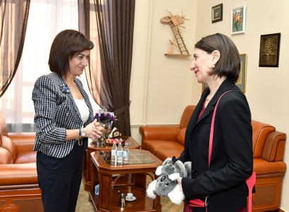 Աննա Հակոբյանը եւ Գլեդիս Բերեջիկլյանը քննարկել են համագործակցության ուղիները